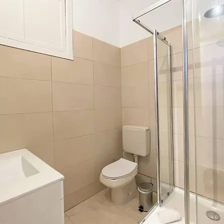 Apartment Mc Warm Romantic 3br2ba @ Trendy Principe Real