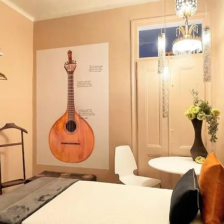 Apartment Mc Warm Romantic 3br2ba @ Trendy Principe Real *