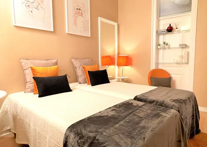Mc Newly Renovated Apartment! Romantic In Trendy Principe Real - Downtown