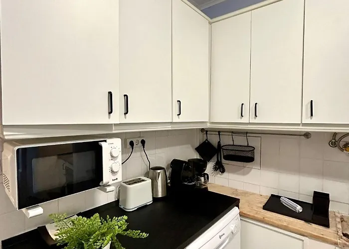 Mc Newly Renovated Apartment! Romantic In Trendy Principe Real - Downtown * Lisbon