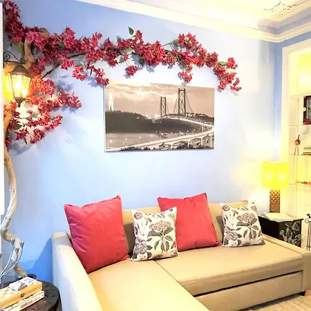 아파트 Mc Warm Romantic 3br2ba @ Trendy Principe Real
