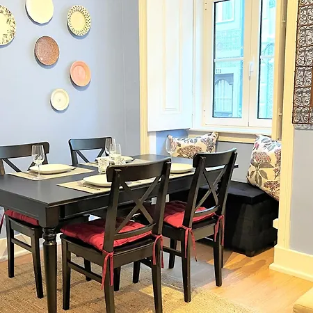 Mc Warm Romantic 3br2ba @ Trendy Principe Real *