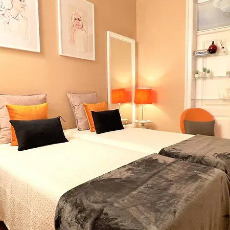 Mc Warm & Romantic In Trendy Principe Real, Downtown