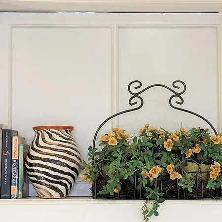 Mc Newly Renovated Apartment! Romantic In Trendy Principe Real - Downtown * 리스본